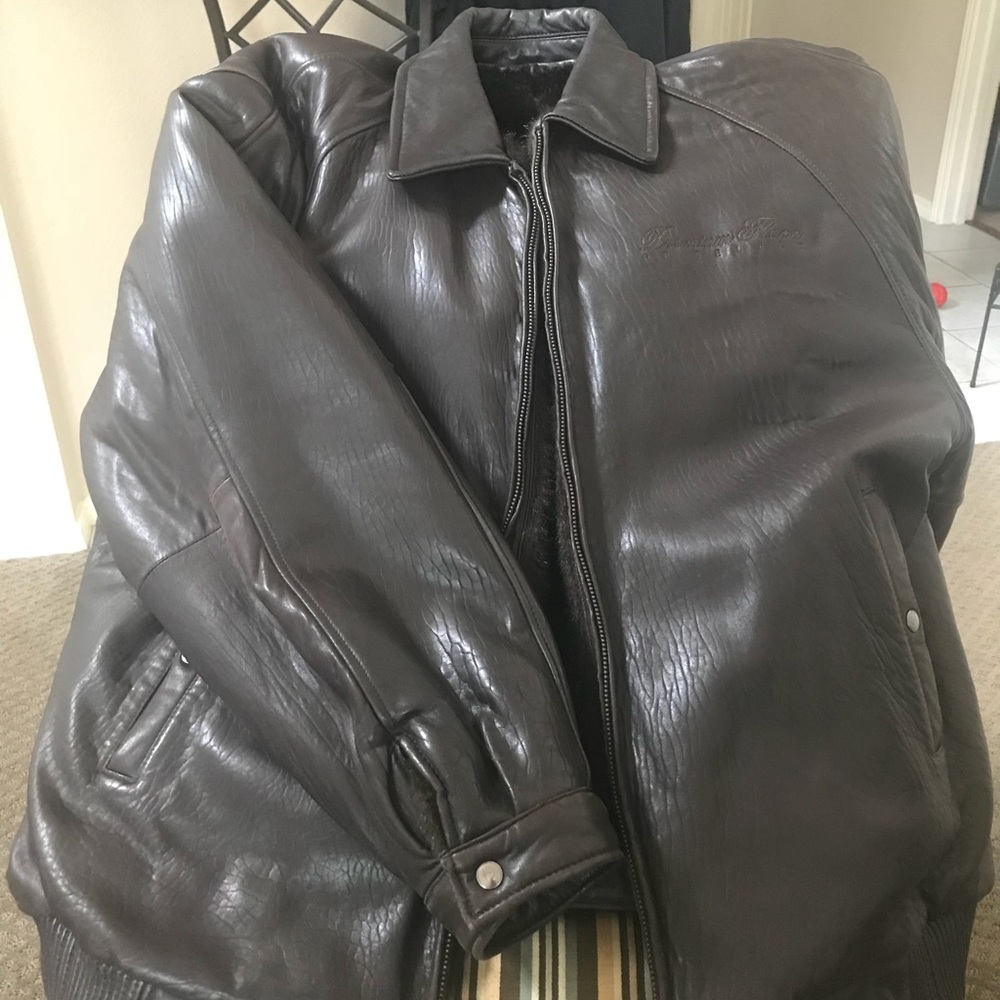 Soft nappa leather, reversible faux fur jacket